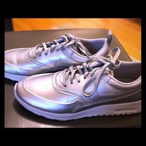 Nike Air Max Thea Metallic Silver Running Shoes